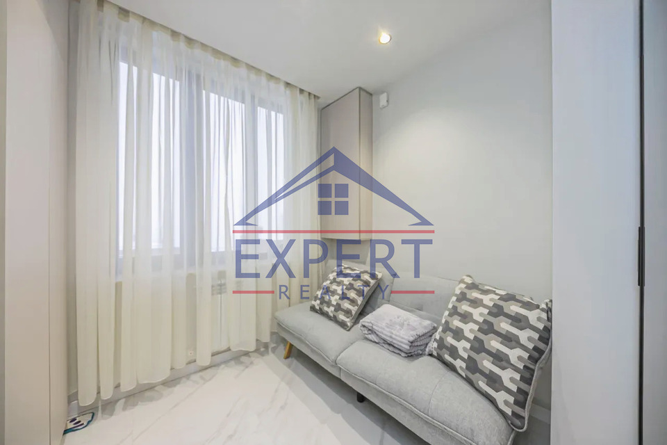 ԱՐԱԲԿԻՐ, ՎԻԿՏՈՐ ՀԱՄԲԱՐՁՈՒՄՅԱՆ, 3 ՍԵՆՅԱԿ