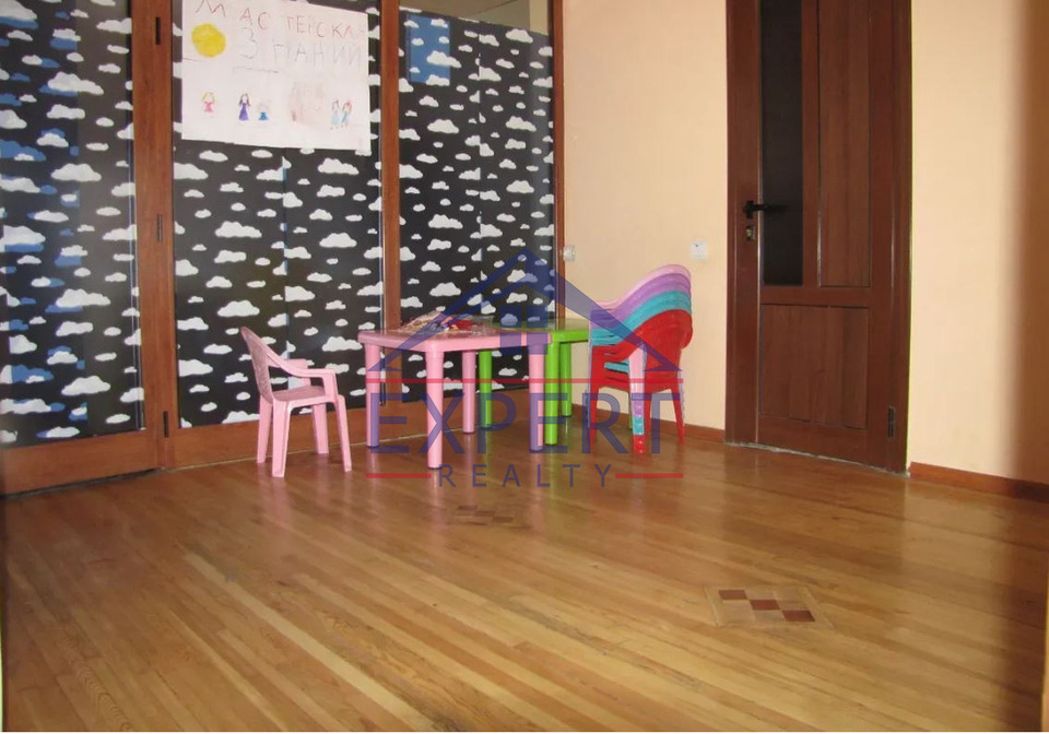 ԿԵՆՏՐՈՆ, ԲԱՅՐՈՆԻ ՓՈՂՈՑ, 90 ՔՄ