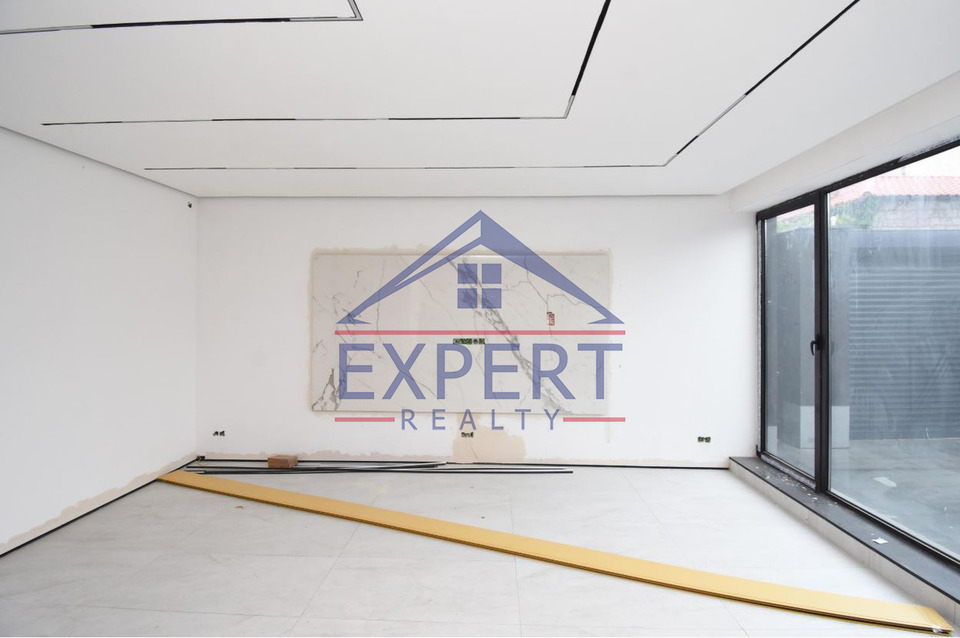 ԱՎԱՆ, ՄՀԵՐ ՄԿՐՏՉՅԱՆ ԹԱՂԱՄԱՍ, 240ՔՄ