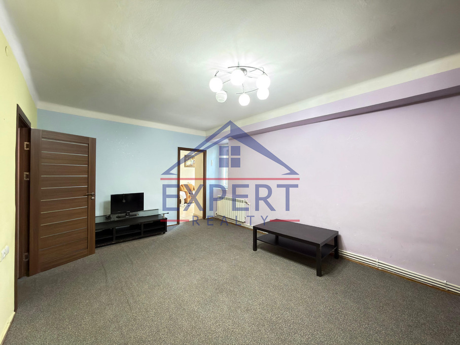 ԱՐԱԲԿԻՐ, ԱՎԵՏ ԱՎԵՏԻՍՅԱՆ ՓՈՂՈՑ, 90 ՔՄ․