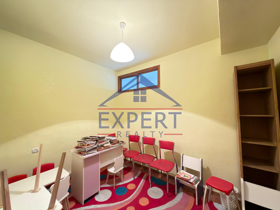 ԱՐԱԲԿԻՐ, ԱՎԵՏ ԱՎԵՏԻՍՅԱՆ ՓՈՂՈՑ, 90 ՔՄ․