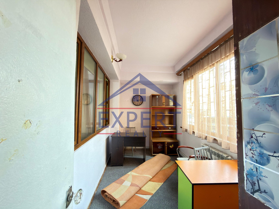 ԱՐԱԲԿԻՐ, ԱՎԵՏ ԱՎԵՏԻՍՅԱՆ ՓՈՂՈՑ, 90 ՔՄ․