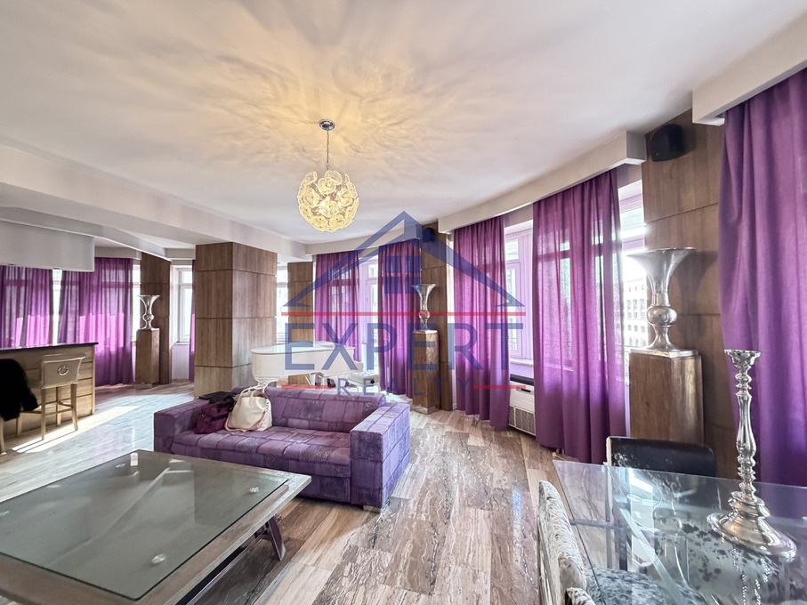 ԿԵՆՏՐՈՆ, ՀՅՈՒՍԻՍԱՅԻՆ ՊՈՂՈՏԱ, 4 ՍԵՆՅԱԿ