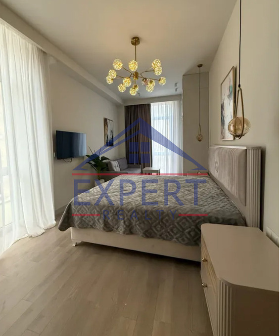 ԿԵՆՏՐՈՆ, ԱՐԱՄԻ ՓՈՂՈՑ, 4 ՍԵՆՅԱԿ