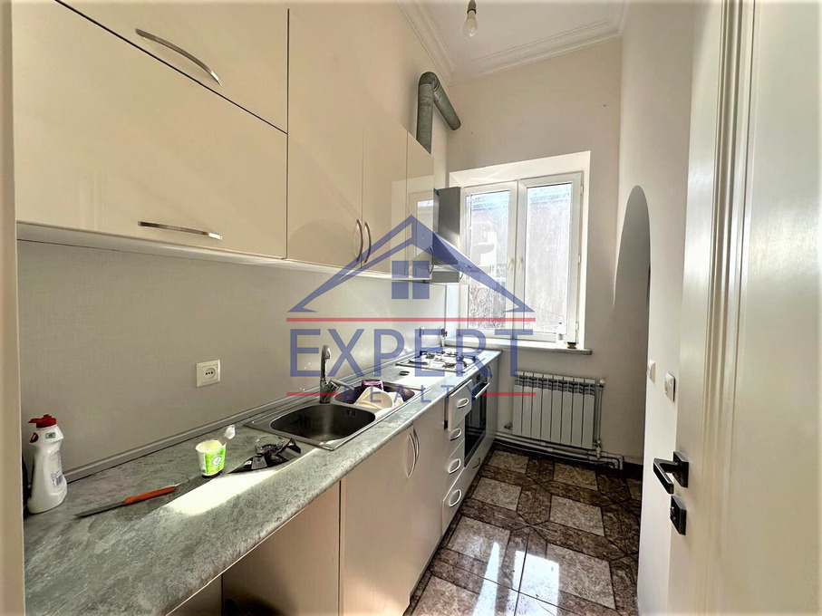 ԿԵՆՏՐՈՆ, ՊՌՈՇՅԱՆ ՓՈՂՈՑ, 75 ՔՄ