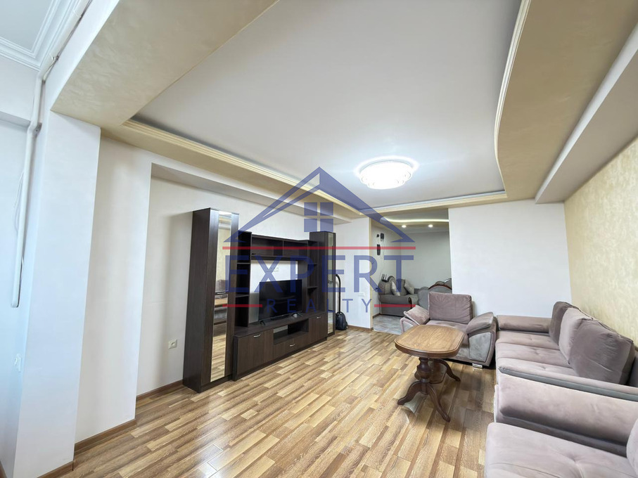 ԿԵՆՏՐՈՆ, ԿՈՂԲԱՑՈՒ ՓՈՂՈՑ, 3 ՍԵՆՅԱԿ