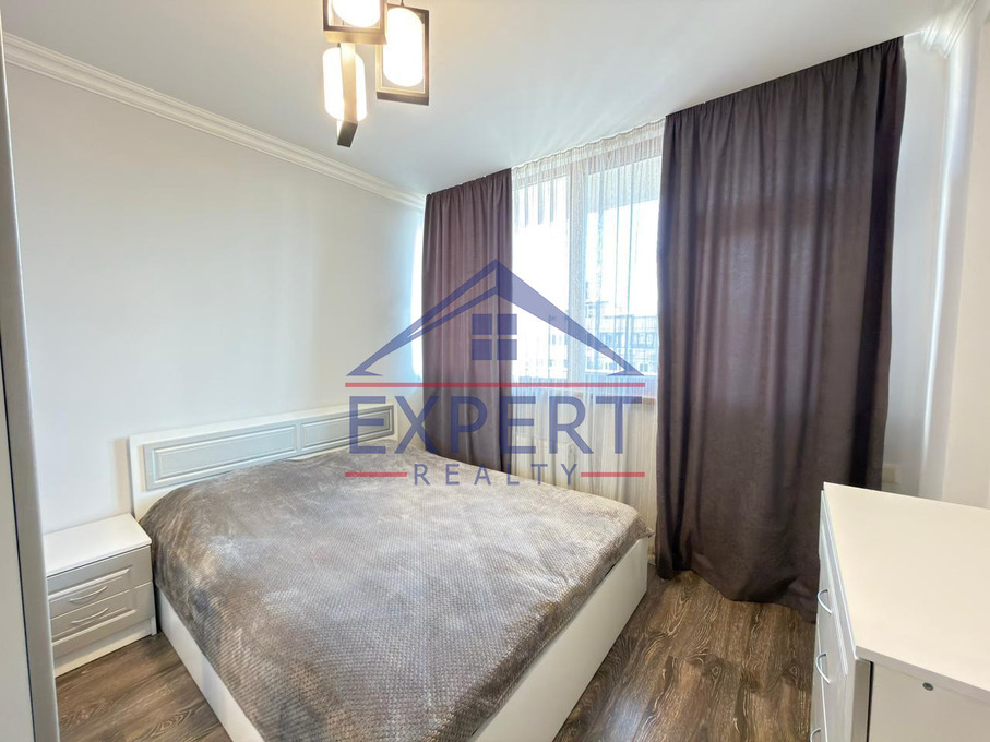 ԿԵՆՏՐՈՆ, ԿՈՂԲԱՑՈՒ ՓՈՂՈՑ, 3 ՍԵՆՅԱԿ