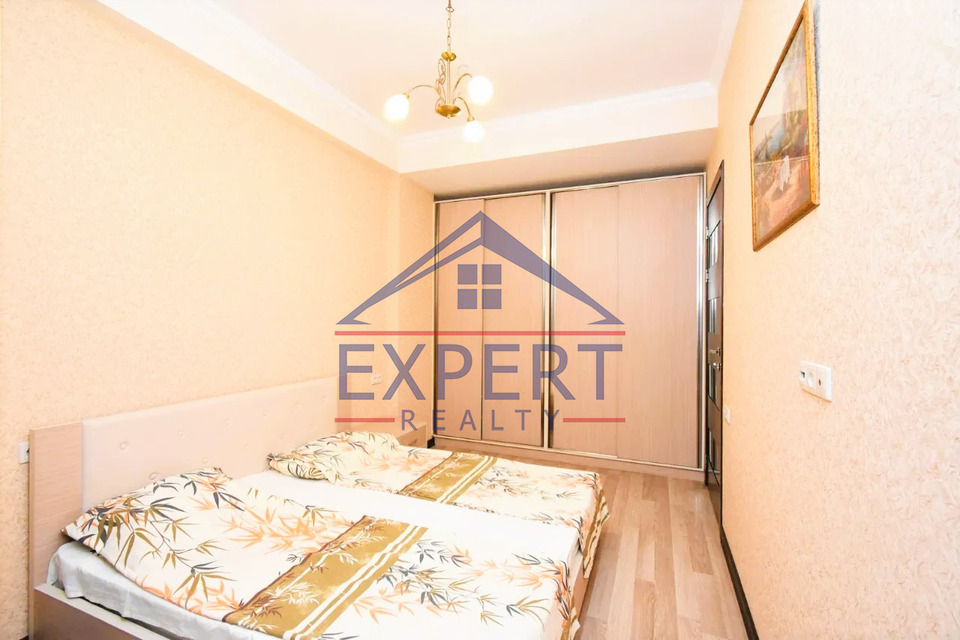 ԿԵՆՏՐՈՆ, ՎԱՐԴԱՆԱՆՑ ՓՈՂՈՑ, 3 ՍԵՆՅԱԿ