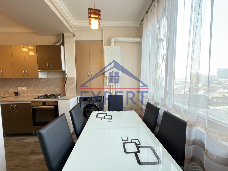 ԿԵՆՏՐՈՆ, ԿՈՂԲԱՑՈՒ ՓՈՂՈՑ, 3 ՍԵՆՅԱԿ