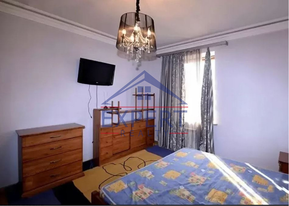 ԿԵՆՏՐՈՆ, ՄԱՇՏՈՑԻ ՊՈՂՈՏԱ,  3 ՍԵՆՅԱԿ