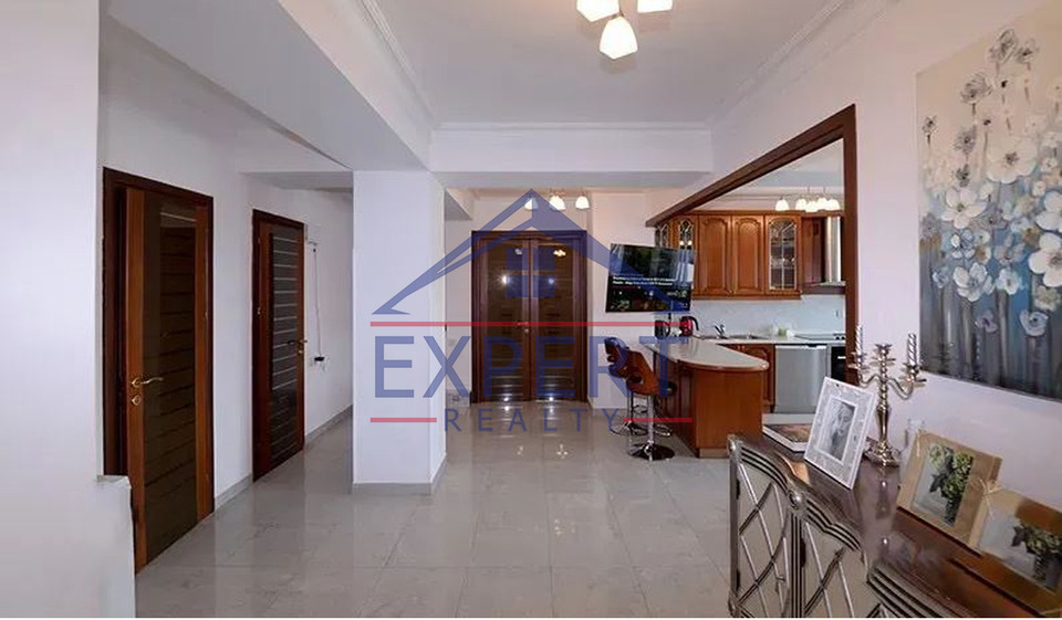 ԱՋԱՓՆՅԱԿ, ՆԱԶԱՐԲԵԿՅԱՆ ԹԱՂԱՄԱՍ, 4 ՍԵՆՅԱԿ