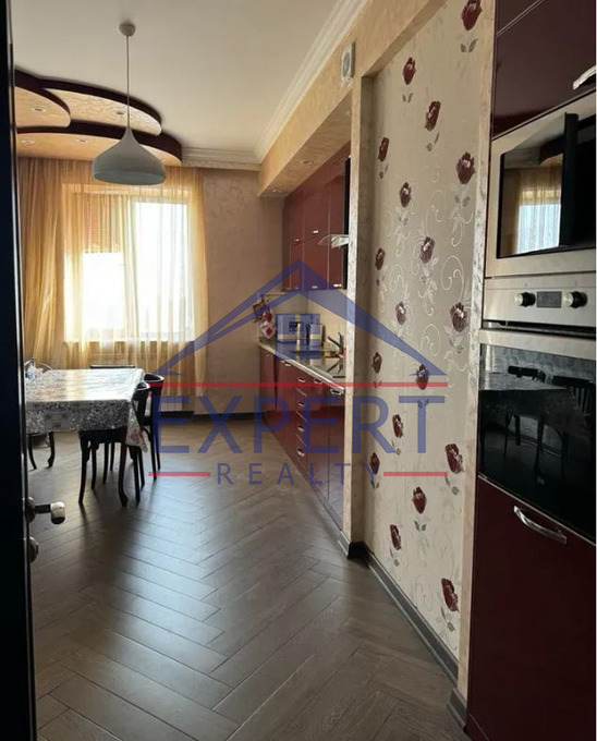 ԴԱՎԹԱՇԵՆ, ԱՆԱՍՏԱՍ ՄԻԿՈՅԱՆ, 5 ՍԵՆՅԱԿ