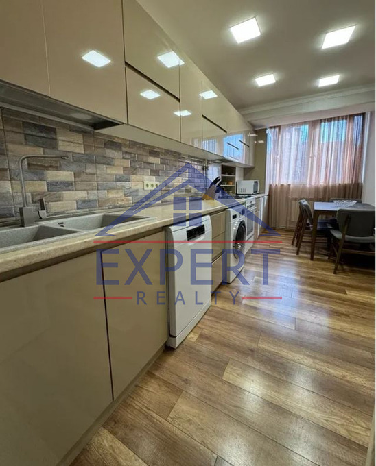 ԱՎԱՆ, ԻՍԱՀԱԿՅԱՆ ԹԱՂԱՄԱՍ, 3 ՍԵՆՅԱԿ