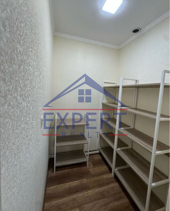 ԱՎԱՆ, ԻՍԱՀԱԿՅԱՆ ԹԱՂԱՄԱՍ, 3 ՍԵՆՅԱԿ