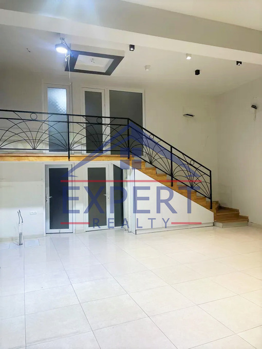 ԿԵՆՏՐՈՆ, ՄԱՇՏՈՑԻ ՊՈՂՈՏԱ, 100 ՔՄ․