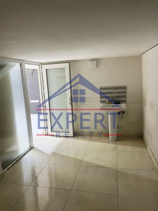 ԿԵՆՏՐՈՆ, ՄԱՇՏՈՑԻ ՊՈՂՈՏԱ, 100 ՔՄ․