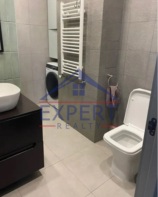 ԴԱՎԹԱՇԵՆ, ՏԻԳՐԱՆ ՊԵՏՐՈՍՅԱՆ ՓՈՂՈՑ, 5 ՍԵՆՅԱԿ