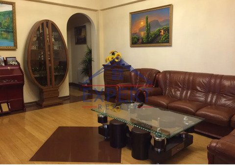 ԿԵՆՏՐՈՆ, ՏԵՐՅԱՆ ՓՈՂՈՑ, 4 ՍԵՆՅԱԿ