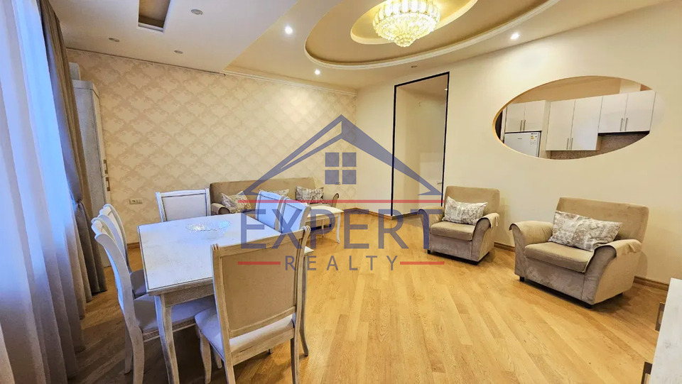 ԿԵՆՏՐՈՆ, ՊՈՒՇԿԻՆԻ ՓՈՂՈՑ, 3 ՍԵՆՅԱԿ