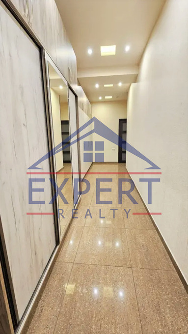 ԿԵՆՏՐՈՆ, ՊՈՒՇԿԻՆԻ ՓՈՂՈՑ, 3 ՍԵՆՅԱԿ