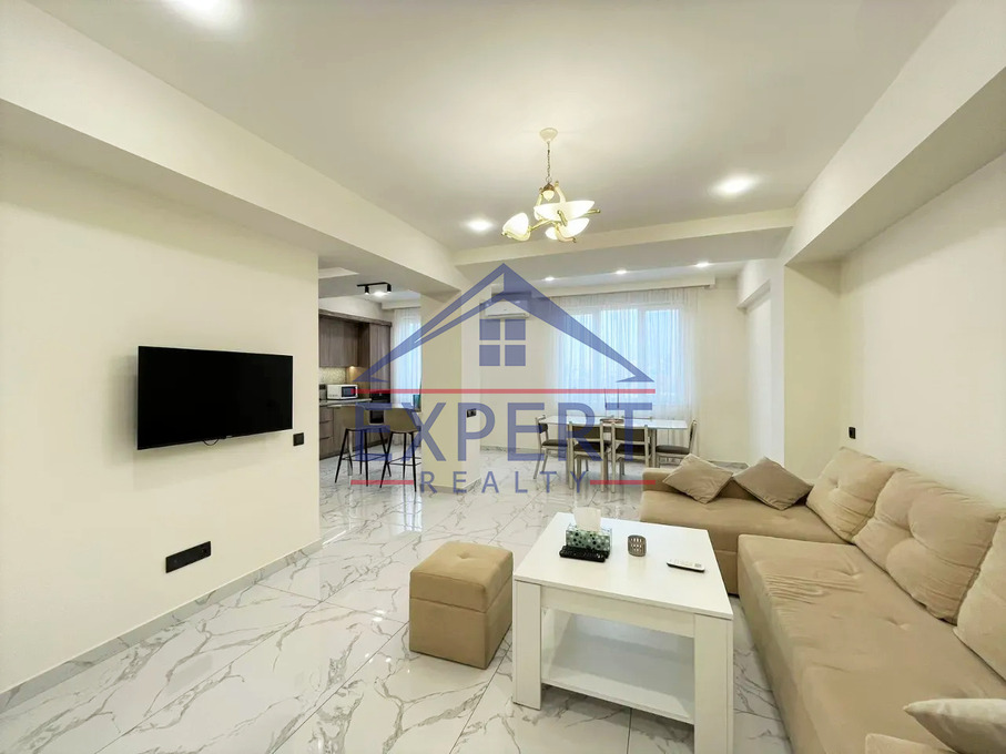 ԿԵՆՏՐՈՆ, ՏԻԳՐԱՆ ՄԵԾԻ ՊՈՂՈՏԱ, 3 ՍԵՆՅԱԿ