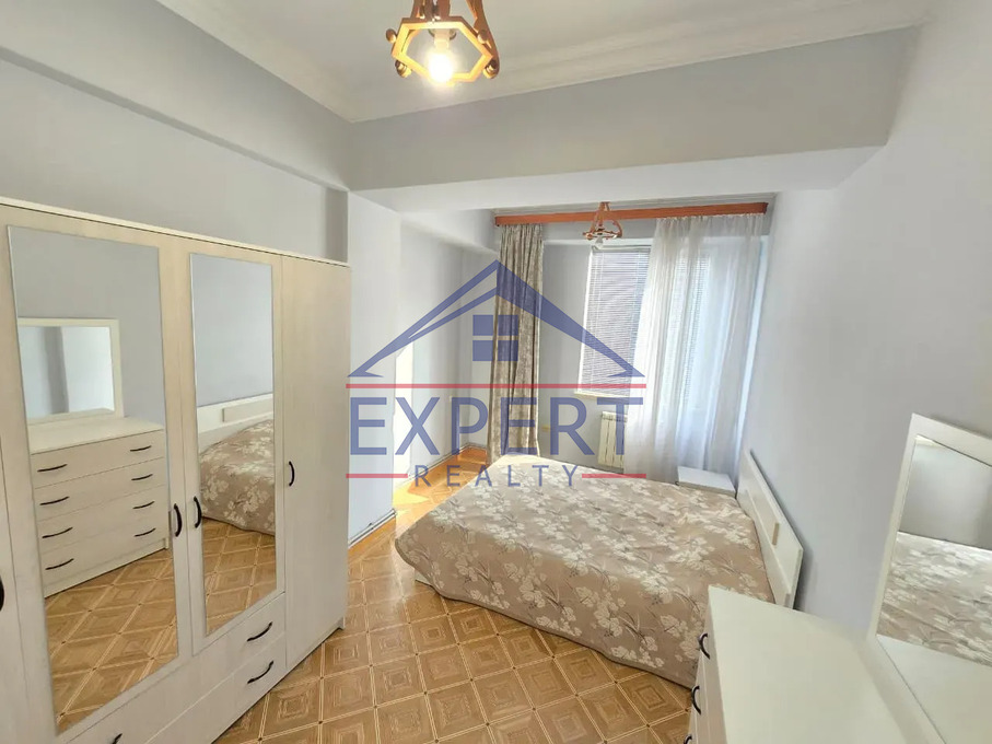 ԿԵՆՏՐՈՆ, ԴԵՂԱՏԱՆ ՓՈՂՈՑ, 3 ՍԵՆՅԱԿ