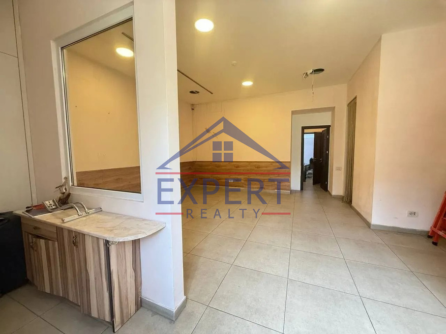 ԿԵՆՏՐՈՆ, ՄԱՇՏՈՑԻ ՊՈՂՈՏԱ, 70ՔՄ