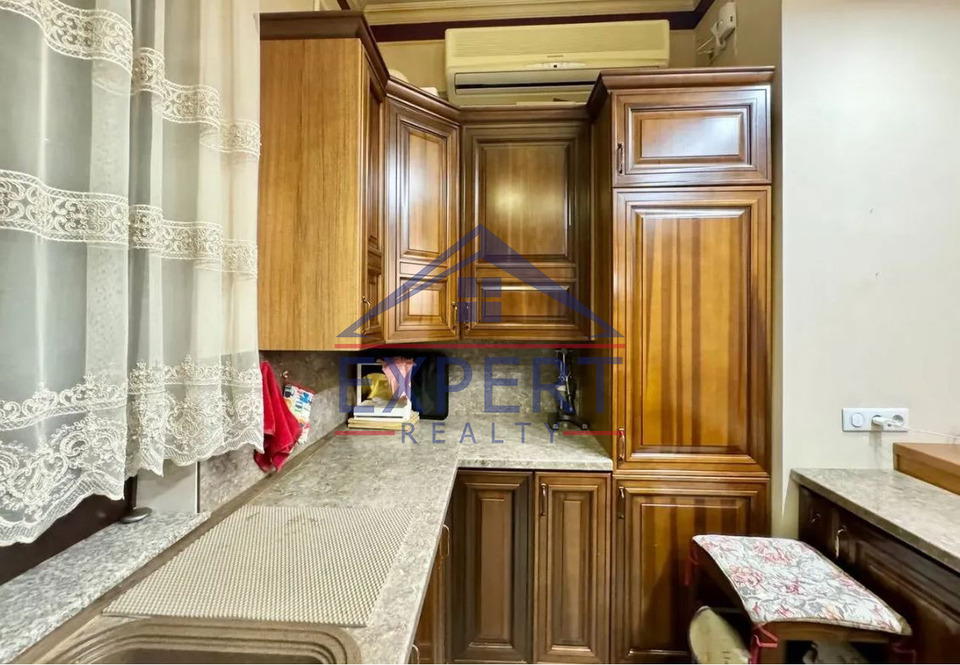 ԱՐԱԲԿԻՐ, ԲԱՂՐԱՄՅԱՆ ՊՈՂՈՏԱ   3 ՍԵՆՅԱԿ