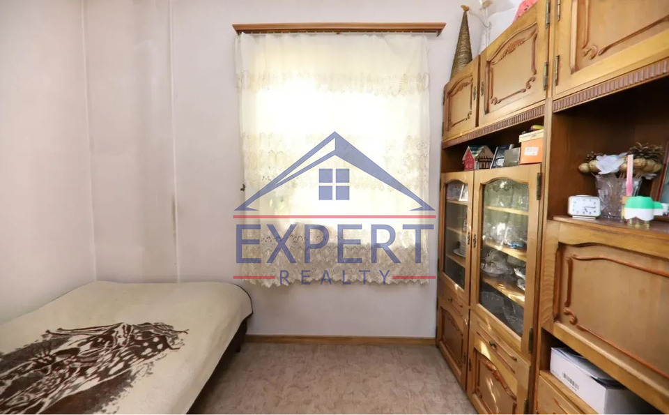 ԿԵՆՏՐՈՆ, ՎԱՐԴԱՆԱՆՑ ՓՈՂՈՑ   2 ՍԵՆՅԱԿ