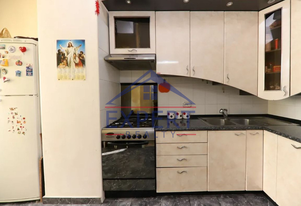 ԿԵՆՏՐՈՆ, ՎԱՐԴԱՆԱՆՑ ՓՈՂՈՑ   2 ՍԵՆՅԱԿ