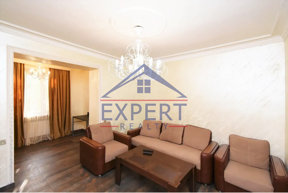 ԿԵՆՏՐՈՆ, ԳՐԻԳՈՐ ԼՈՒՍԱՎՈՐԻՉ ՓՈՂՈՑ, 3 ՍԵՆՅԱԿ