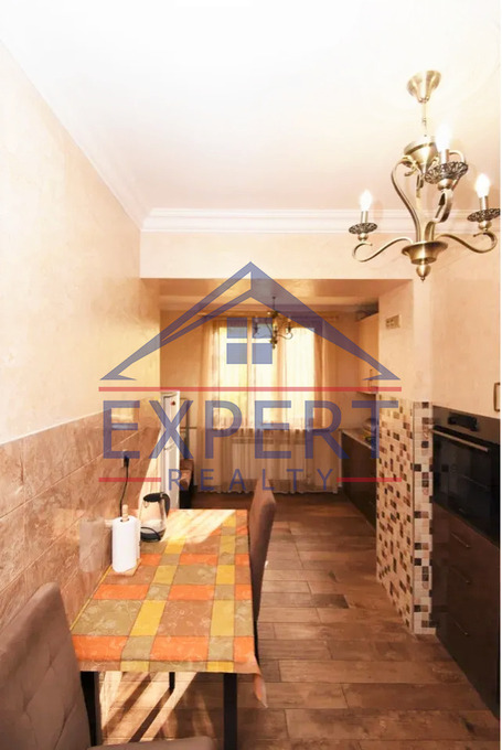 ԿԵՆՏՐՈՆ, ԳՐԻԳՈՐ ԼՈՒՍԱՎՈՐԻՉ ՓՈՂՈՑ, 3 ՍԵՆՅԱԿ