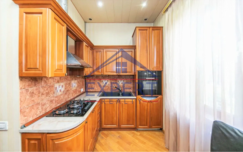 ԿԵՆՏՐՈՆ, ԹՈՒՄԱՆՅԱՆ ՓՈՂՈՑ, 2 ՍԵՆՅԱԿ