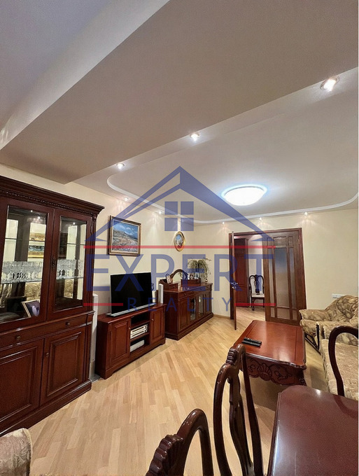 ԿԵՆՏՐՈՆ, ՍԱՅԱԹ ՆՈՎԱ ՓՈՂՈՑ, 3 ՍԵՆՅԱԿ