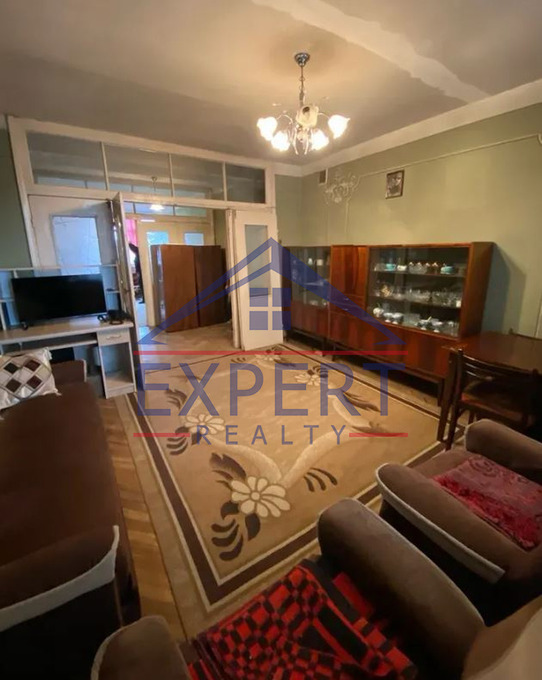 ԿԵՆՏՐՈՆ, ՄՈՎՍԵՍ ԽՈՐԵՆԱՑԻ  , 3 ՍԵՆՅԱԿ