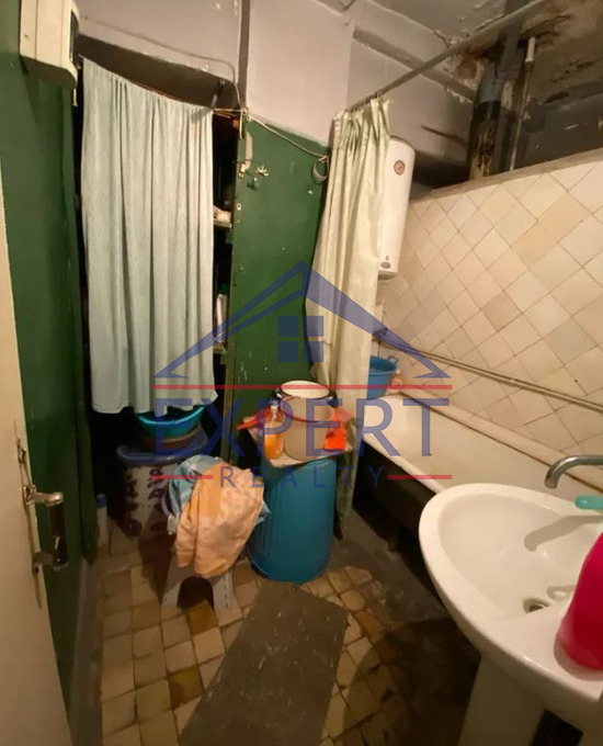 ԿԵՆՏՐՈՆ, ՄՈՎՍԵՍ ԽՈՐԵՆԱՑԻ  , 3 ՍԵՆՅԱԿ