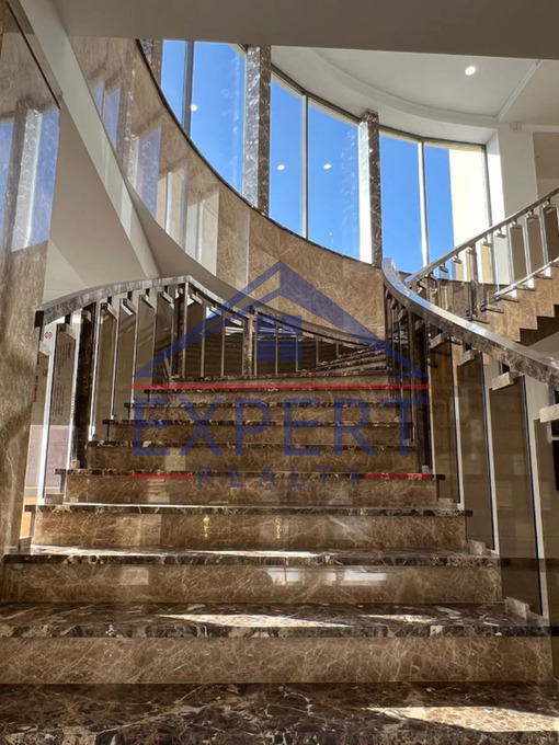 ԿԵՆՏՐՈՆ, ԱԲՈՎՅԱՆ ՓՈՂՈՑ, 6 ՍԵՆՅԱԿ