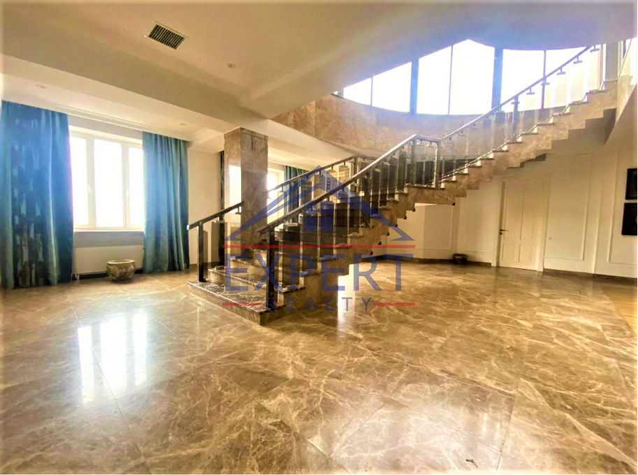 ԿԵՆՏՐՈՆ, ԱԲՈՎՅԱՆ ՓՈՂՈՑ, 6 ՍԵՆՅԱԿ