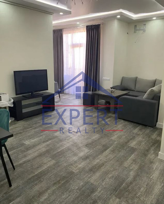 ԿԵՆՏՐՈՆ, ԽՈՐԵՆԱՑԻ 1- ՓԱԿՈՒՂԻ  3 ՍԵՆՅԱԿ