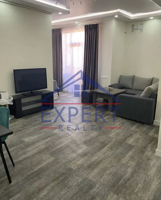 ԿԵՆՏՐՈՆ, ԽՈՐԵՆԱՑԻ 1- ՓԱԿՈՒՂԻ 3 ՍԵՆՅԱԿ