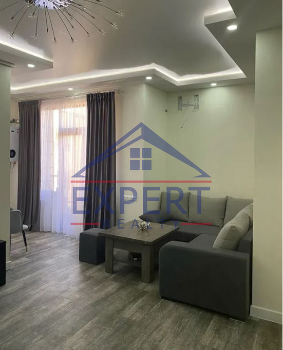 ԿԵՆՏՐՈՆ, ԽՈՐԵՆԱՑԻ 1- ՓԱԿՈՒՂԻ  3 ՍԵՆՅԱԿ