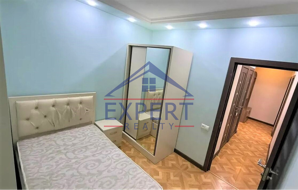 ԱՐԱԲԿԻՐ, ՎԻԿՏՈՐ ՀԱՄԲԱՐՁՈՒՄՅԱՆ, 3 ՍԵՆՅԱԿ