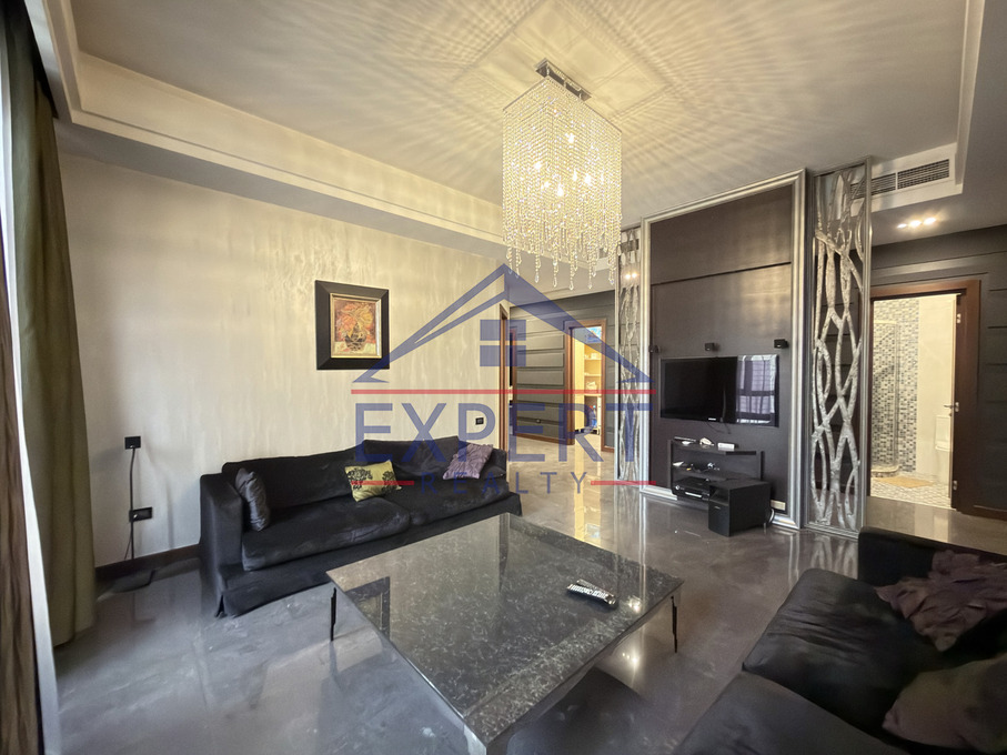 ԿԵՆՏՐՈՆ, ՀՅՈՒՍԻՍԱՅԻՆ ՊՈՂՈՏԱ, 3 ՍԵՆՅԱԿ