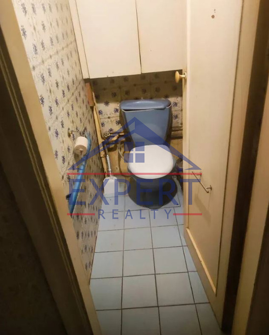 ԿԵՆՏՐՈՆ, ՉԱՐԵՆՑԻ ՓՈՂՈՑ , 3 ՍԵՆՅԱԿ