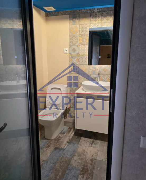 ԿԵՆՏՐՈՆ, ԽԱՆՋՅԱՆ ՓՈՂՈՑ, 110 ՔՄ