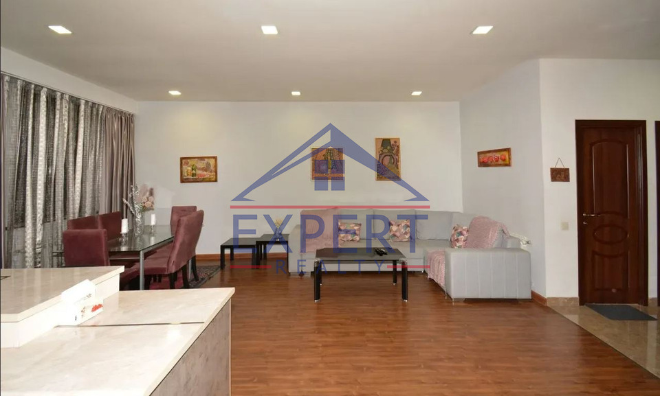 ԱՐԱԲԿԻՐ, ԿՈՄԻՏԱՍԻ ՊՈՂՈՏԱ, 3 ՍԵՆՅԱԿ