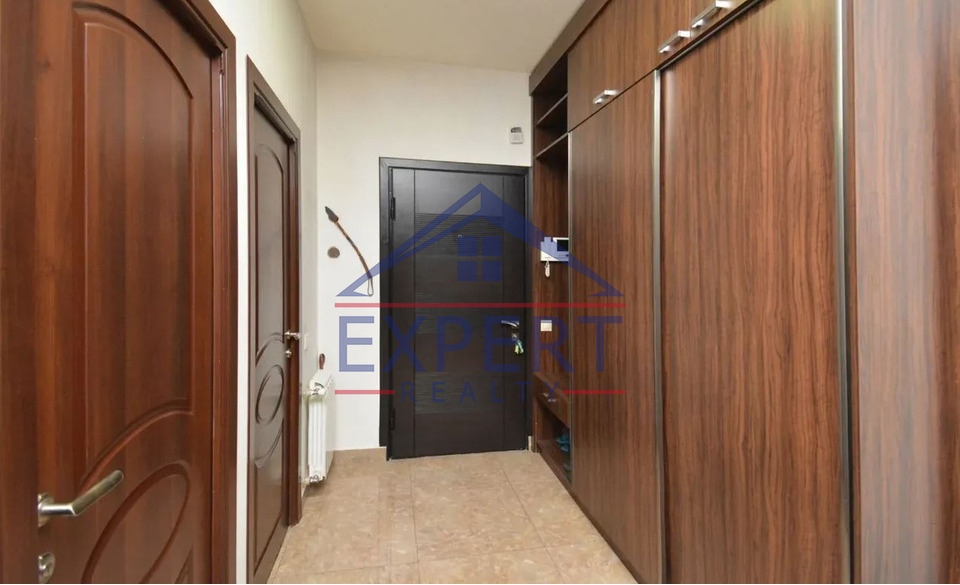 ԱՐԱԲԿԻՐ, ԿՈՄԻՏԱՍԻ ՊՈՂՈՏԱ, 3 ՍԵՆՅԱԿ