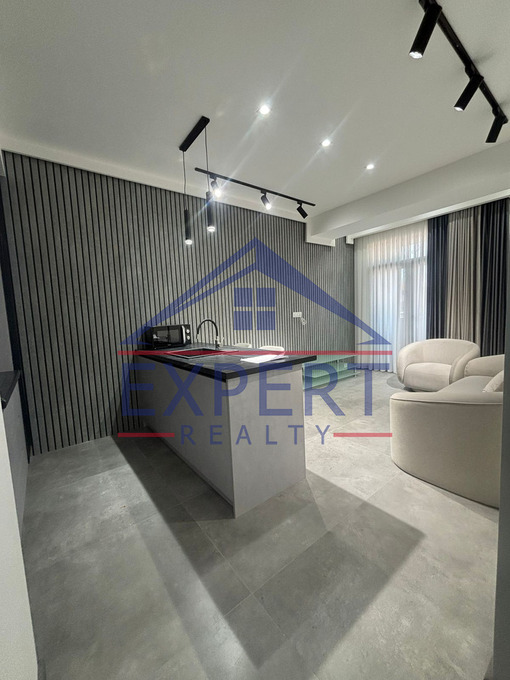 ՔԱՆԱՔԵՌ ԶԵՅԹՈՒՆ, ՈՒԼՆԵՑԻ ՓՈՂՈՑ, 2 ՍԵՆՅԱԿ