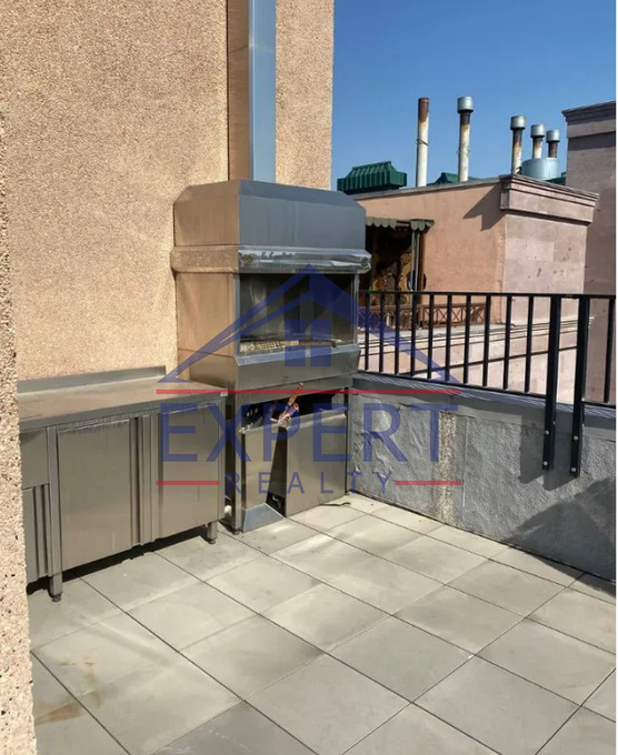 ԱՐԱԲԿԻՐ, ԱԴՈՆՑԻ ՓՈՂՈՑ, 3 ՍԵՆՅԱԿ