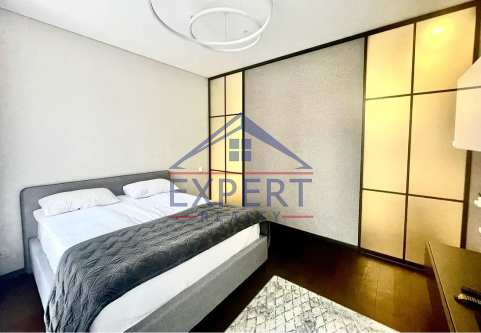 ԿԵՆՏՐՈՆ, ՀՅՈՒՍԻՍԱՅԻՆ ՊՈՂՈՏԱ, 3 ՍԵՆՅԱԿ